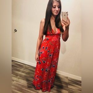 Express red max dress with cut out